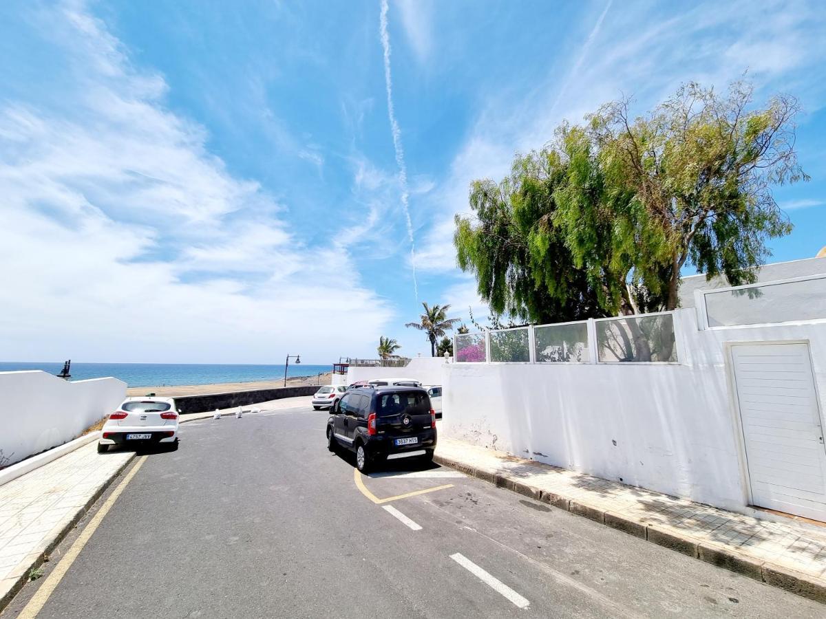 Luxury Coral Beach First Line Of The Sea 宏达海滩 外观 照片