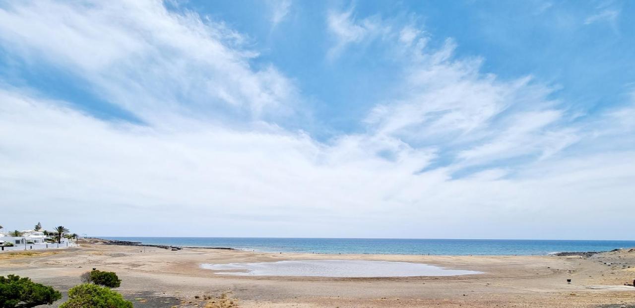 Luxury Coral Beach First Line Of The Sea 宏达海滩 外观 照片